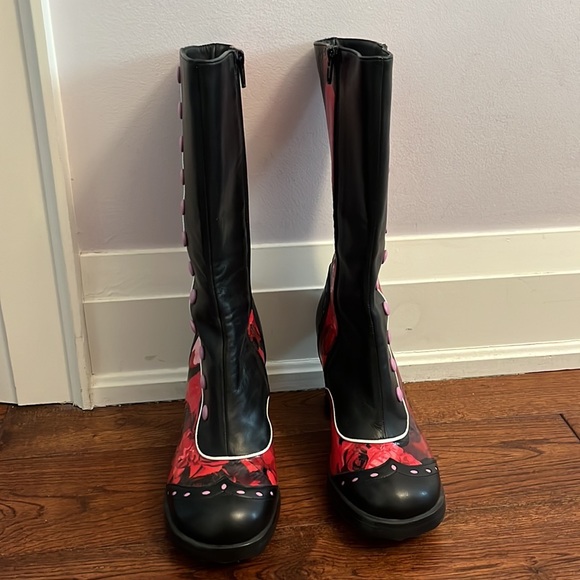 Rare 🔥🔥Size 8 pink and red John Fluevog limited Ed. mini babycake boots 🔥🔥 - Picture 2 of 8